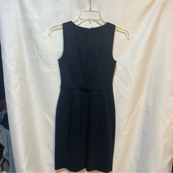 Elie Tahari Black Sleeveless Sheath Dress Size 4 Cocktail Wedding Brunch Classy - Picture 4 of 15